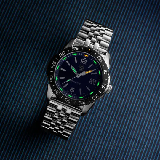 Luminox Pacific Diver Ripple 39mm Diver Watch XS.3123M.SET